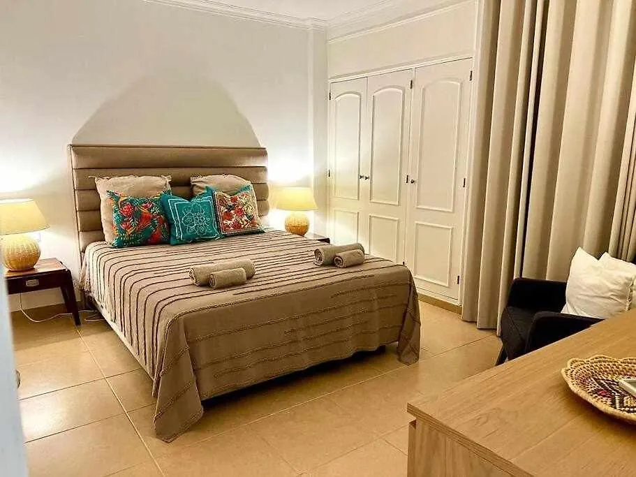 Marina Mar By Fhr Piscina Parking Apartment Quarteira